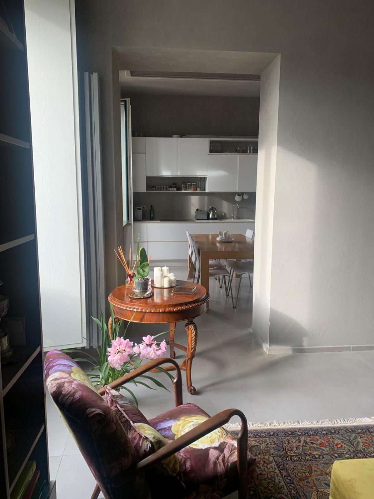La Casa Di Paola Apartment ซาแลร์โน ภายนอก รูปภาพ